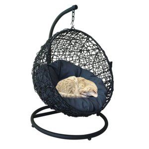 Swinging Pet Bed